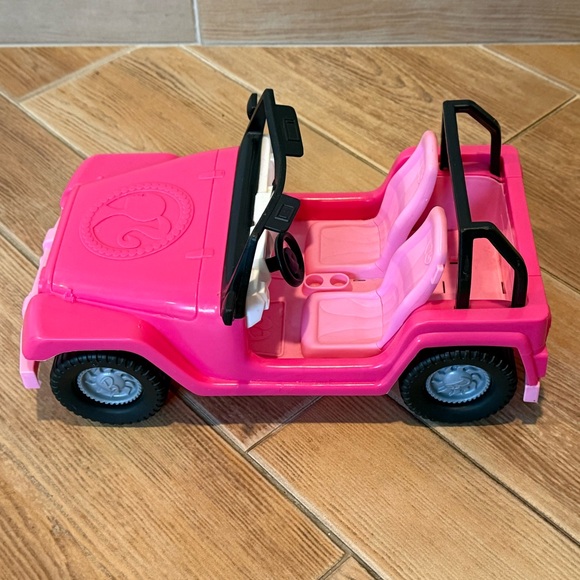 Barbie Car Beach Cruiser - Picture 3 of 4
